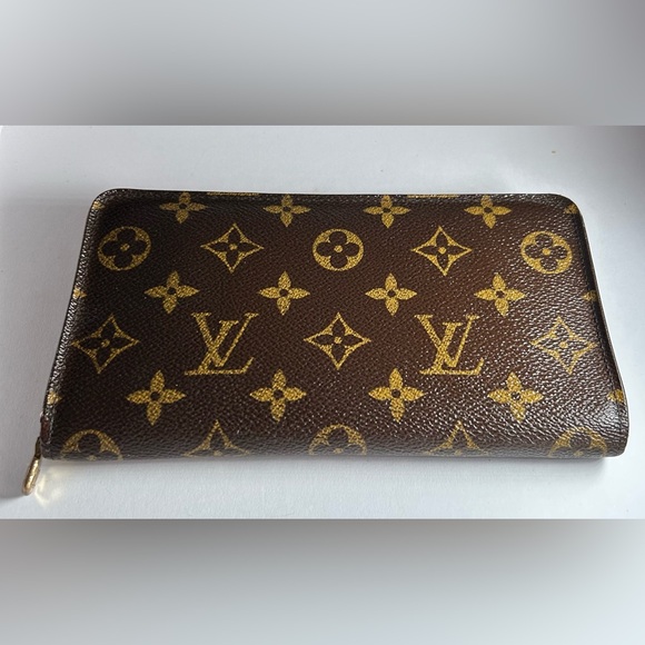 Louis Vuitton Handbags - Louis Vuitton Monogram Leather Long Wallet